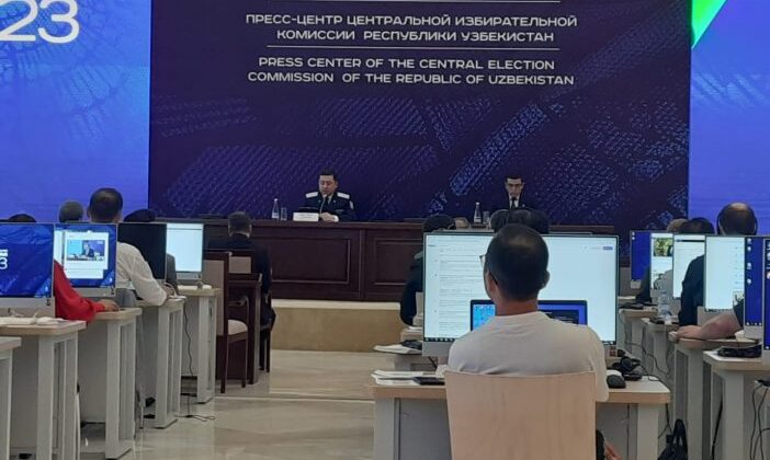 Конституционный референдум в Узбекистане признали состоявшимся.