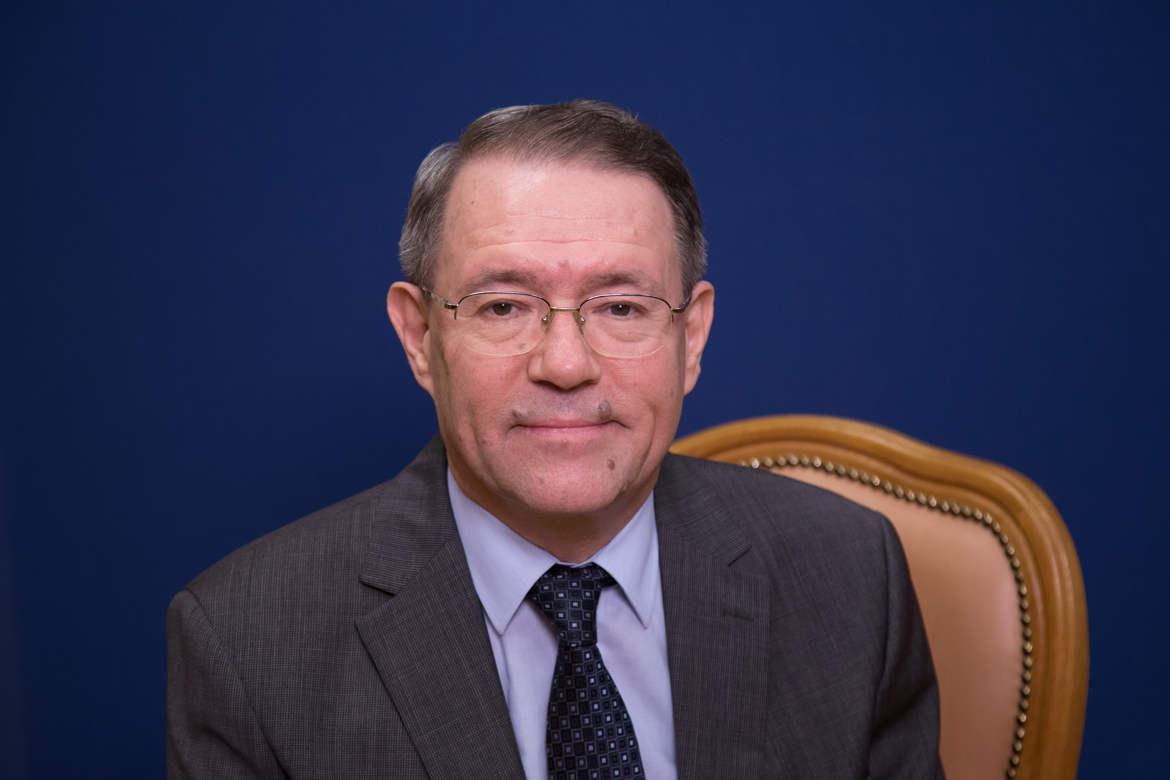 The address of the Russian Ambassador to Benin and Togo I.D.Evdokimov to the readers of the Online publication “Embassy Life” on the occasion of the New Year and Christmas