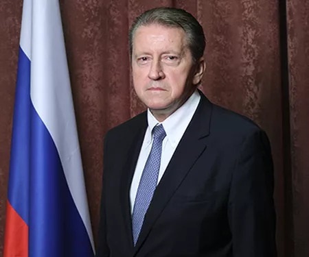 Обращение Чрезвычайного и Полномочного Посла Российской Федерации в в Республике Сингапур Кудашева Николая Ришатовича к читателям Сетевого издания «Посольская жизнь» по случаю наступающих праздников